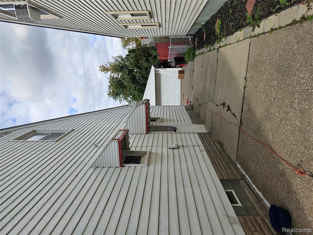 736 Garfield Avenue, Lincoln Park, MI 48146 — Photo 15