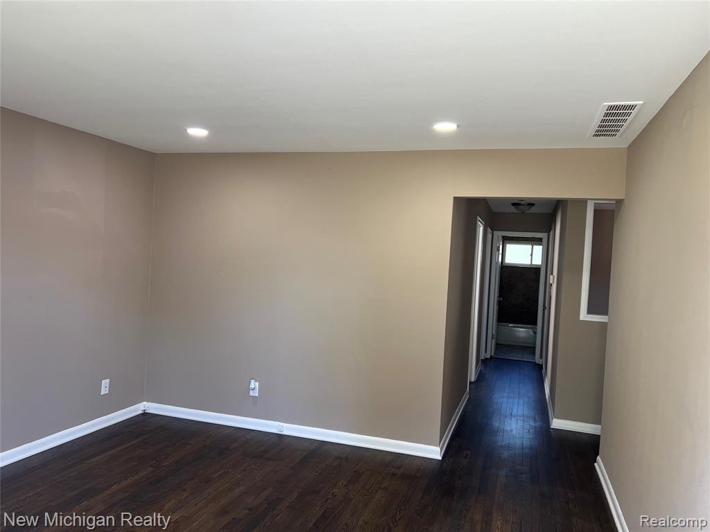 7431 Anna Avenue, Warren, MI 48092 — Photo 4