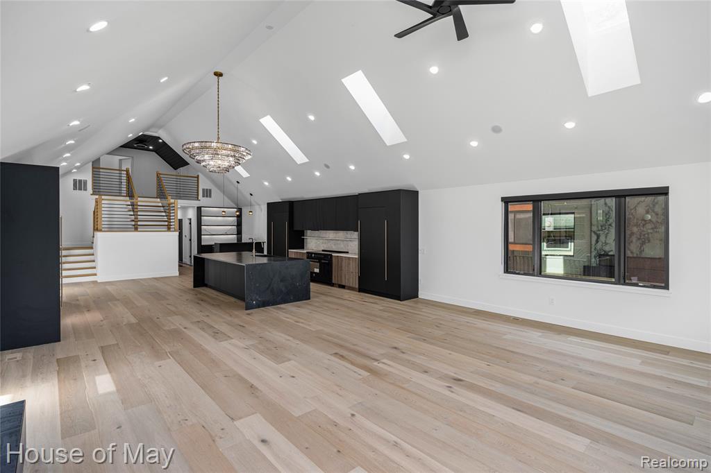 10890 Hillway Drive, White Lake, MI — Photo 13