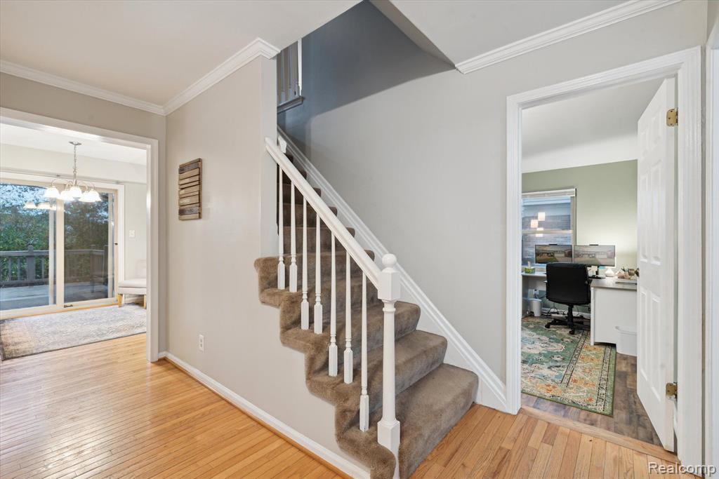 7730 CHARRINGTON Drive, Canton, MI 48187 — Photo 5