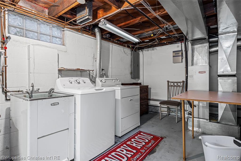 715 N Blair Avenue, Royal Oak, MI 48067 — Photo 34