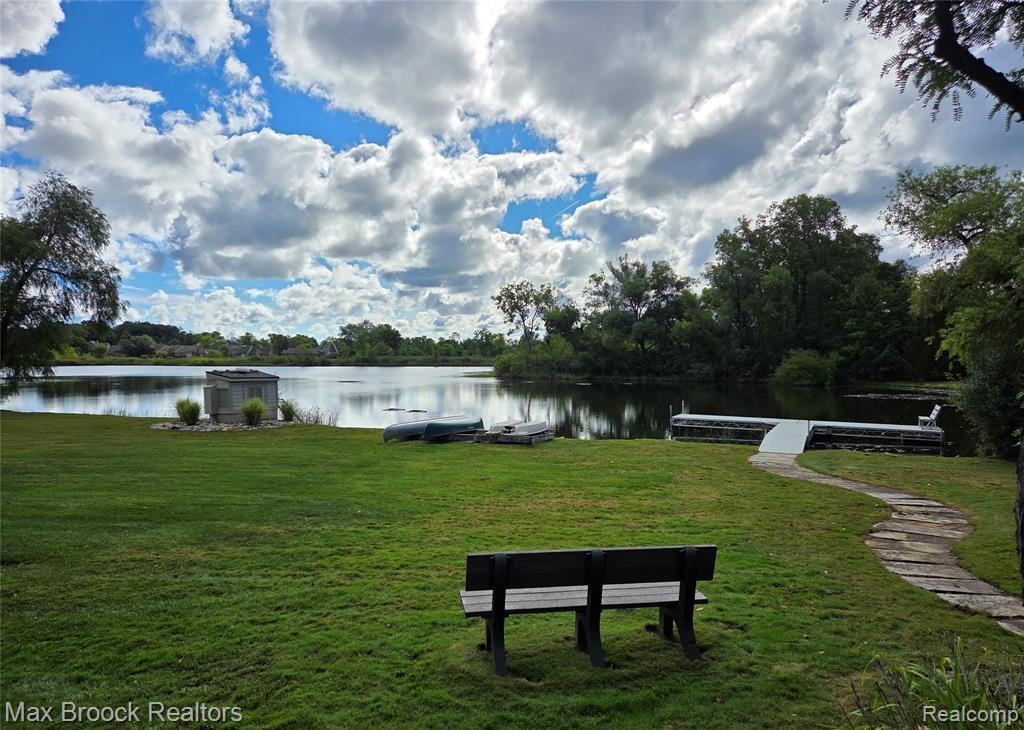 5415 Fairway Lane, West Bloomfield, MI 48323 — Photo 29