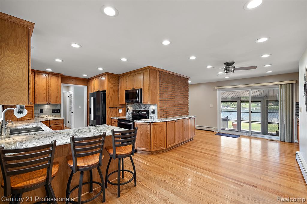 9311 Whipple Shores Drive, Clarkston, MI 48348 — Photo 53