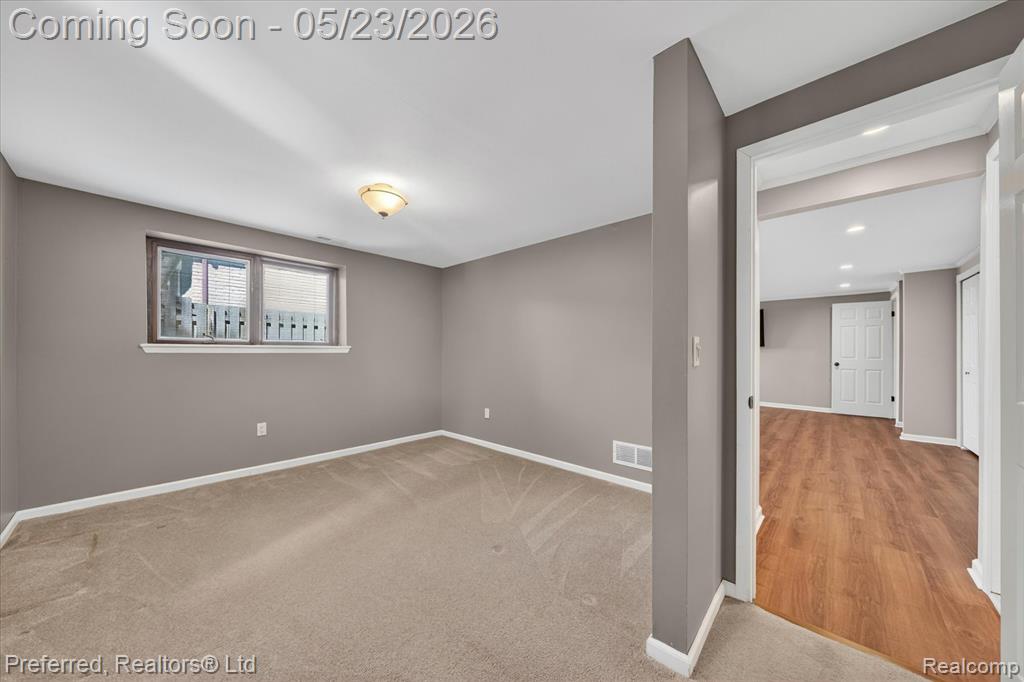 44181 Cranberry Drive, Canton, MI 48187 — Photo 34