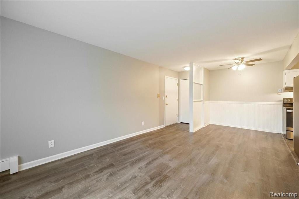 805 PLATE ST UNIT 205, Rochester, MI 48307 — Photo 3