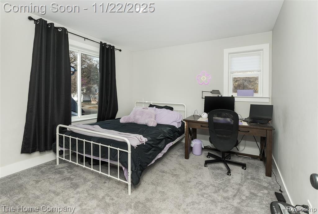 1226 E Bernhard Avenue, Hazel Park, MI 48030 — Photo 30