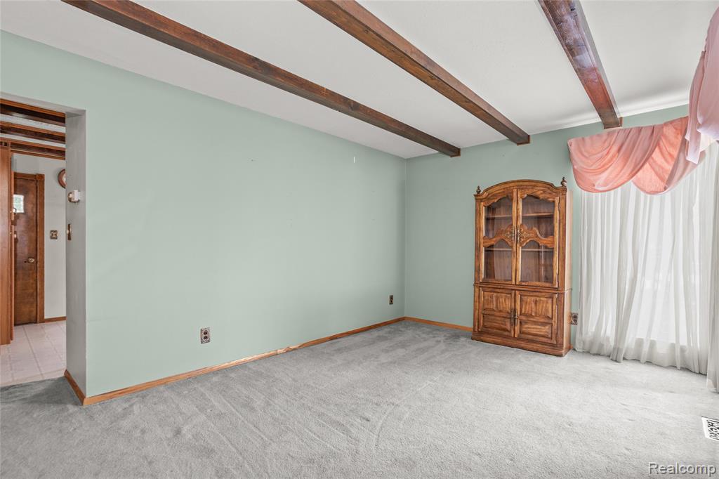 31792 Lafler Drive, Rockwood, MI — Photo 8