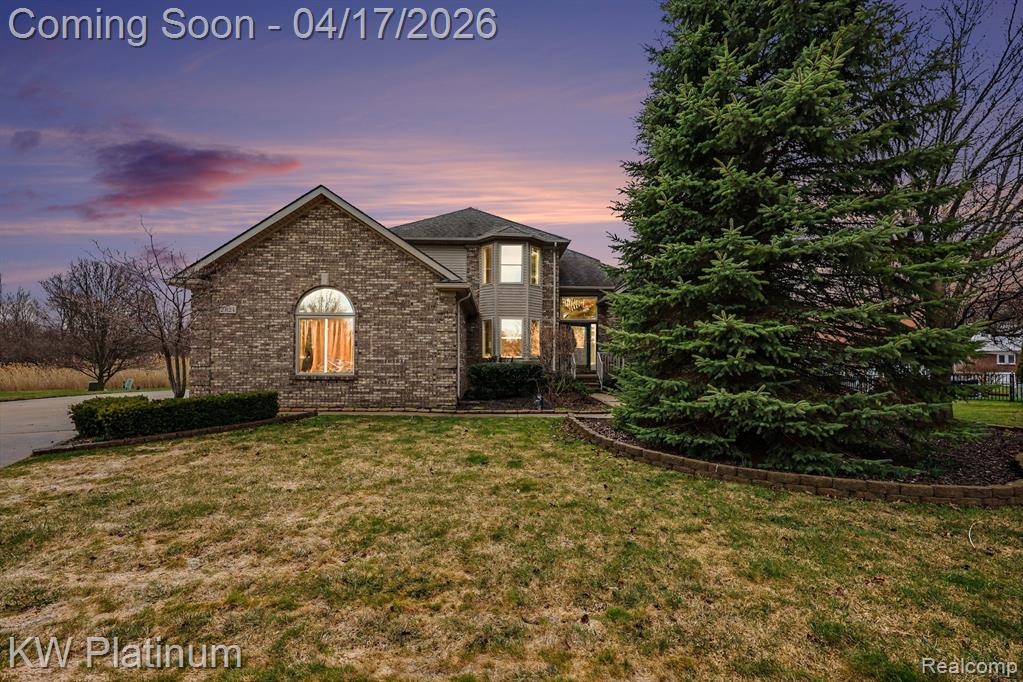 29124 Lesnau Court, Chesterfield, MI 48047 — Photo 2