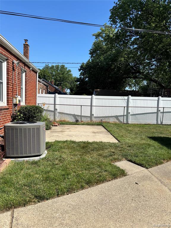 9990 Appleton, Redford, MI 48239 — Photo 60