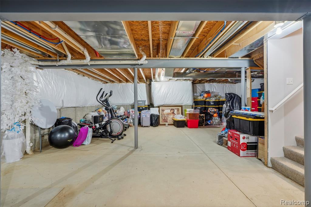 56496 Leeds Lane, Macomb, MI 48042 — Photo 38