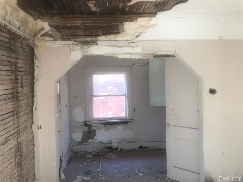 5200 MAPLEWOOD Street, Detroit, MI 48204 — Photo 26