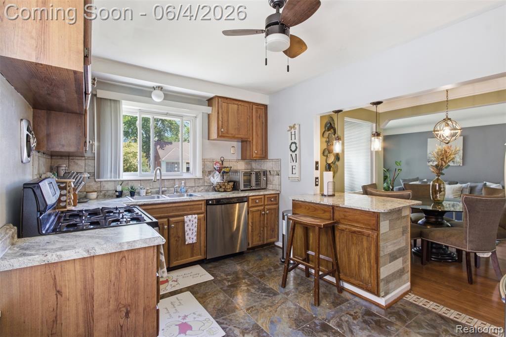 9615 Wormer, Redford, MI 48239 — Photo 9