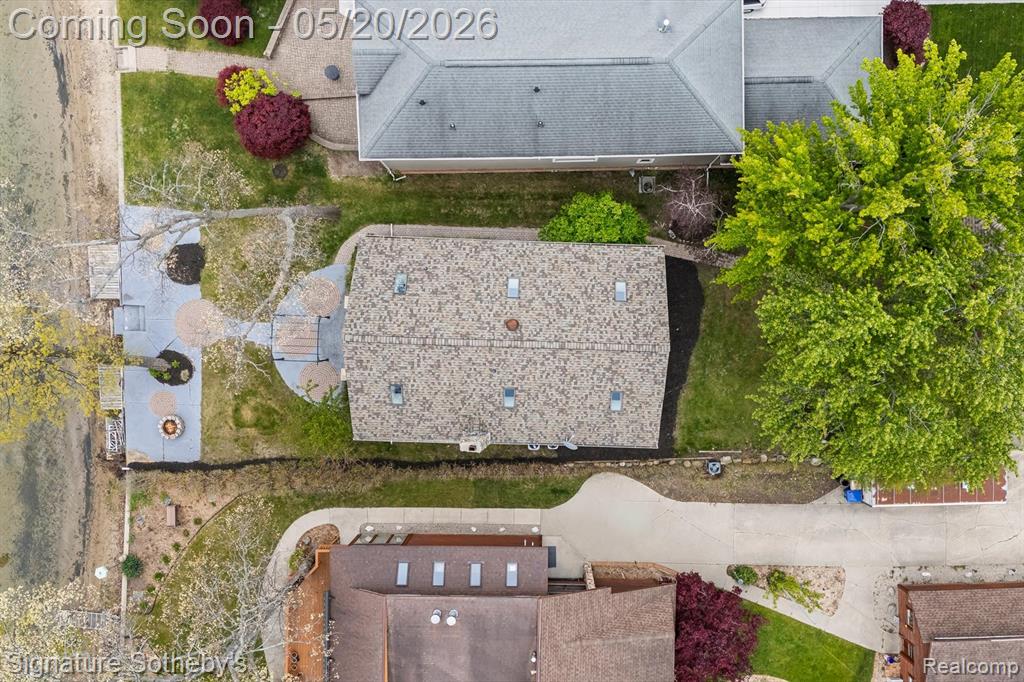 727 McDougal Drive, Waterford, MI 48327 — Photo 48