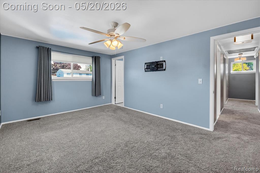 38010 John P Street, Clinton Twp, MI 48036 — Photo 32