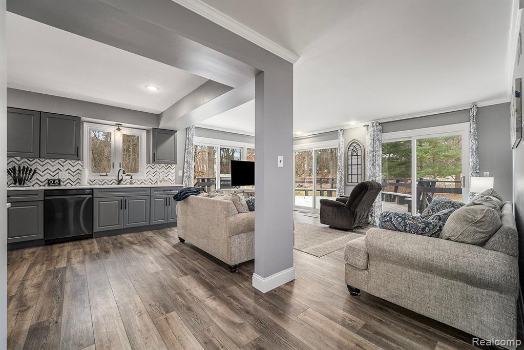 3638 Deer Run Drive, Brighton, MI 48114 — Photo 12