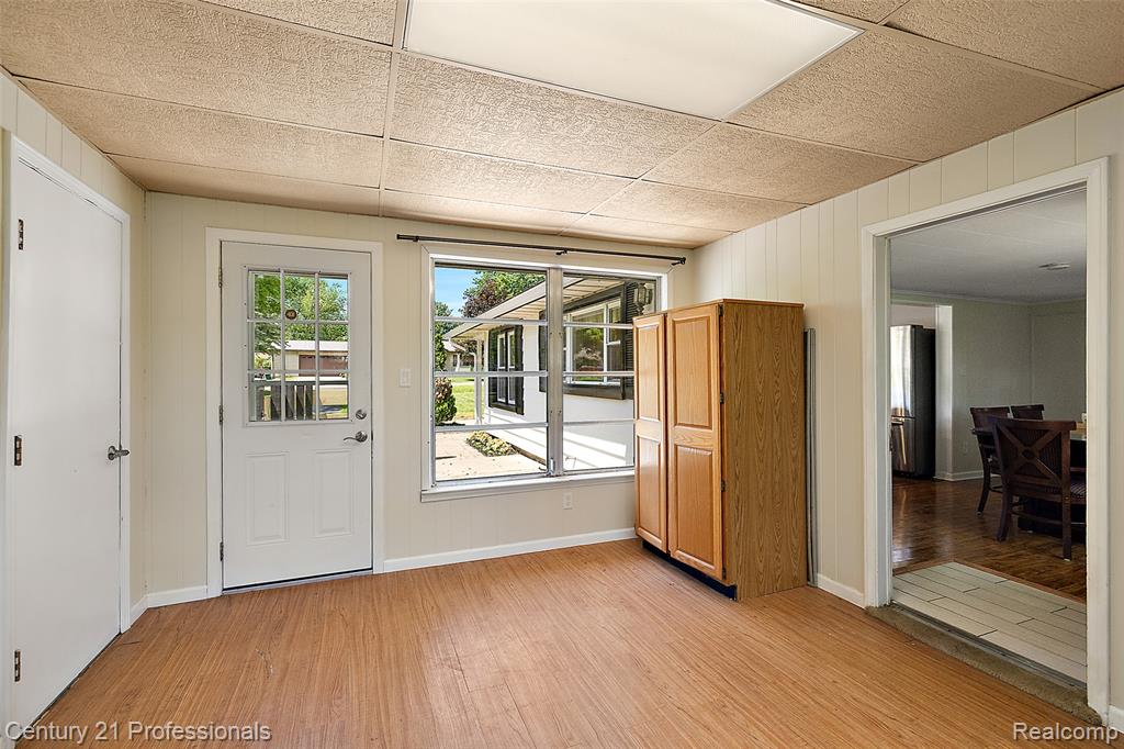 5360 Frankwill Avenue, Clarkston, MI — Photo 23