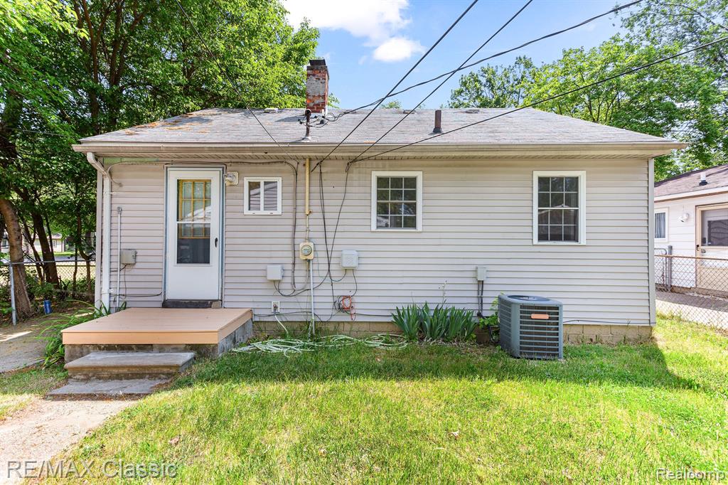 5953 N Linville Street, Westland, MI — Photo 16