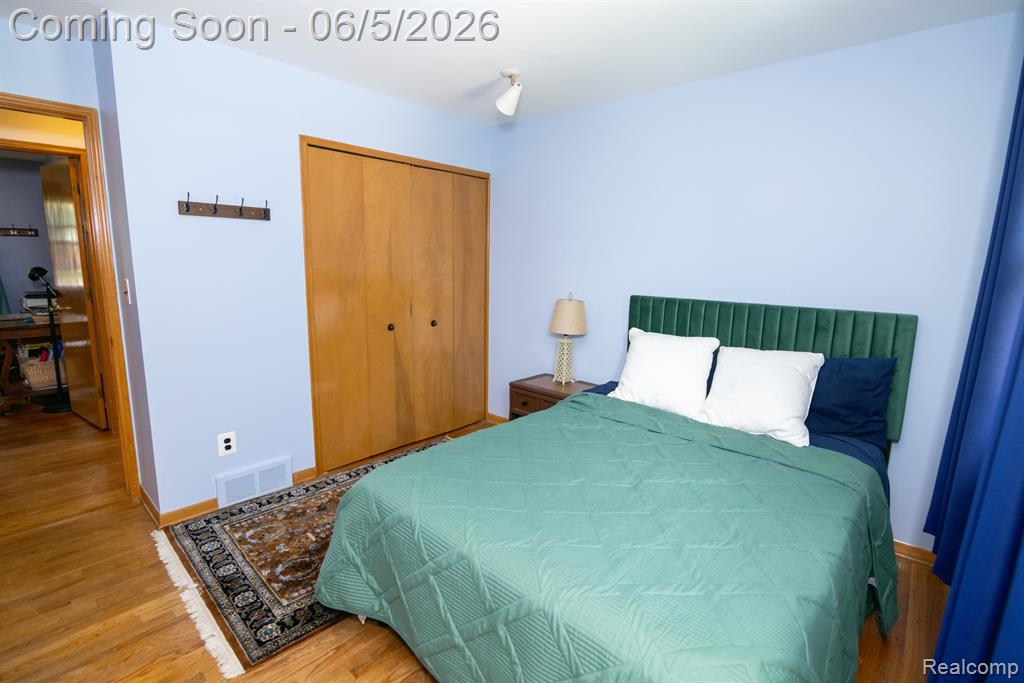724 Sandstone Drive, Rochester Hills, MI 48309 — Photo 12