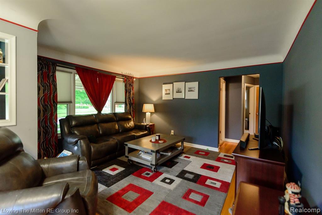 9219 SIOUX, Redford, MI 48239 — Photo 4