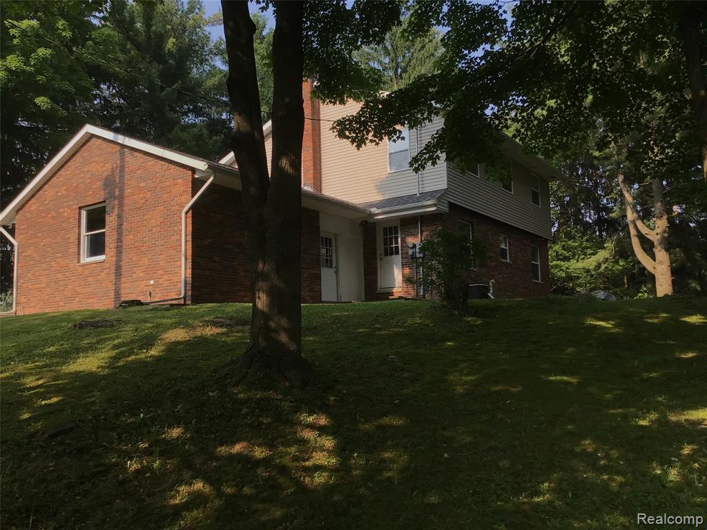 5836 Ewalt Road, Imlay City, MI 48444 — Photo 13