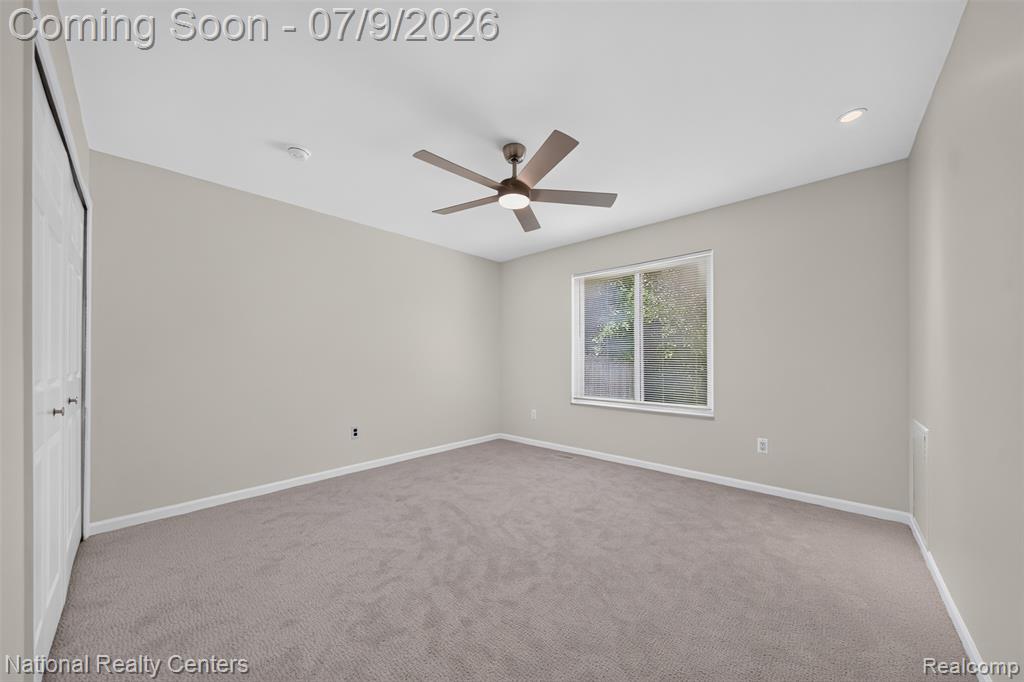 40925 McNamara Drive, Clinton Twp, MI 48038 — Photo 16