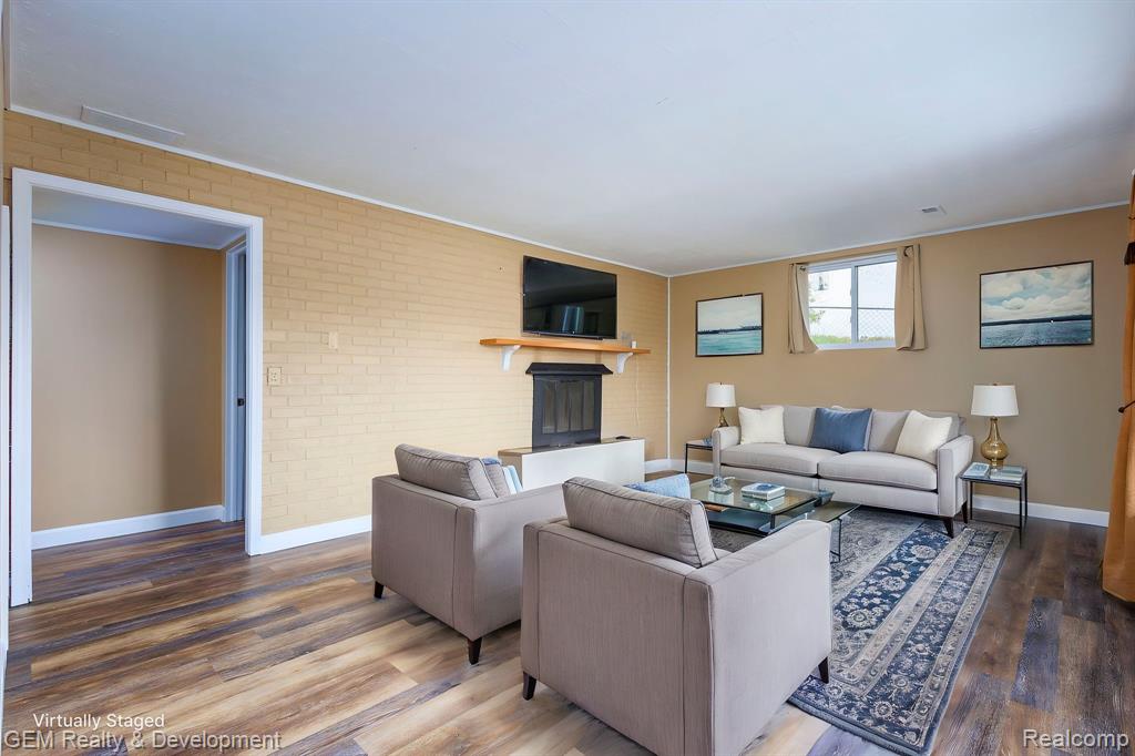 8081 Granada Avenue, Brighton, MI 48114 — Photo 37