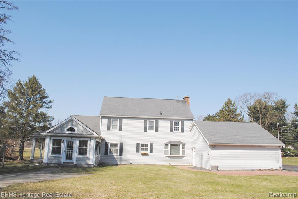 4450 Golf Club Road, Howell, MI 48843 — Photo 6