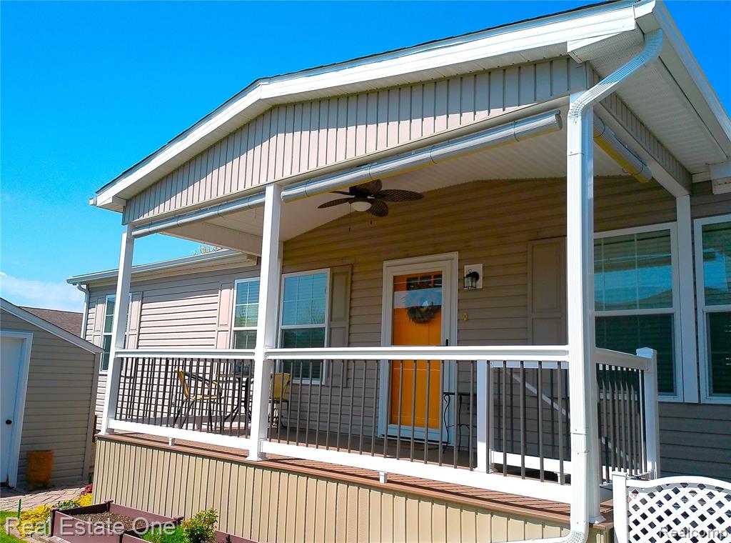 11730 Cedarbrook Drive, South Lyon, MI 48178