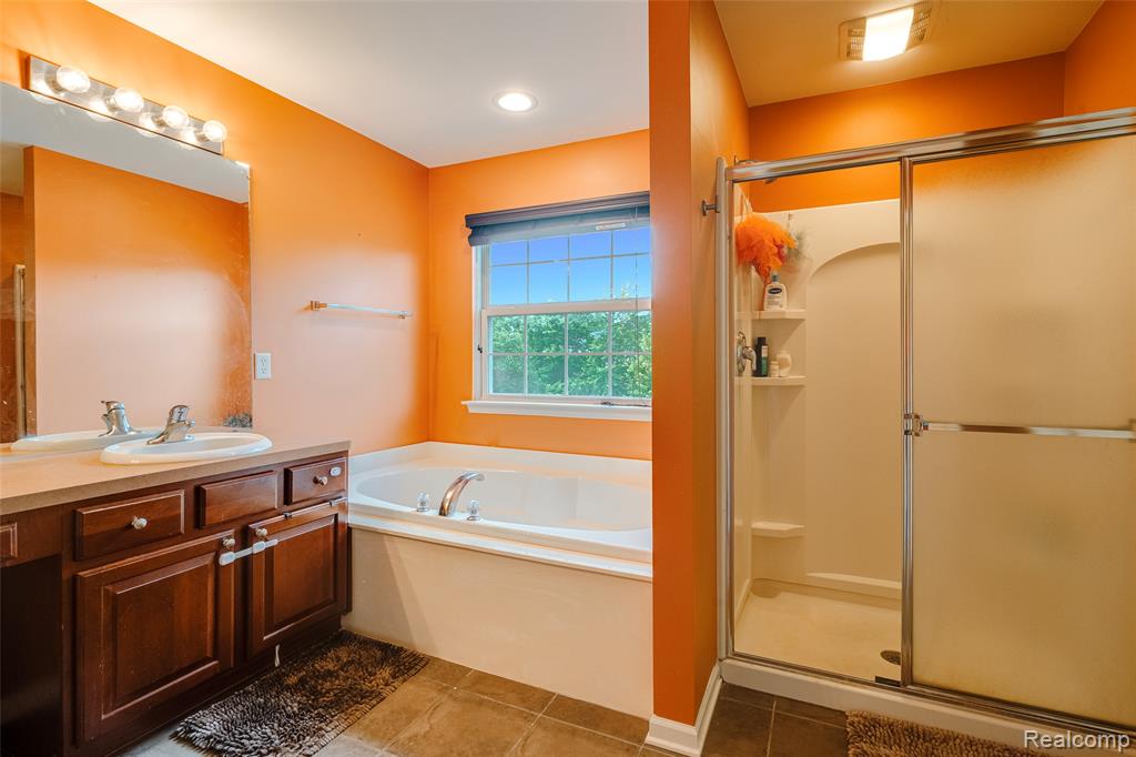 50042 Black Horse Lane, Canton, MI 48188 — Photo 47