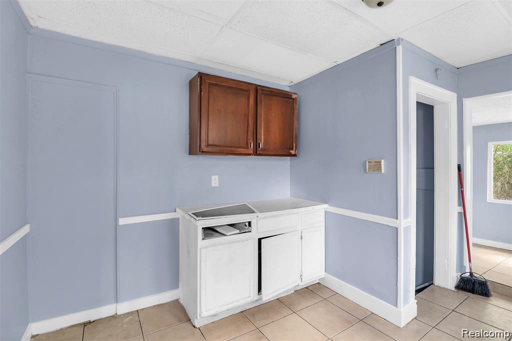 11894 Glenfield Street, Detroit, MI 48213 — Photo 7