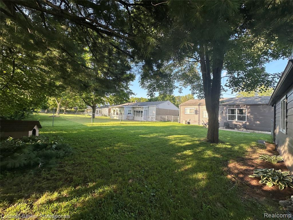 753 Lincoln Street, Lapeer, MI 48446 — Photo 25