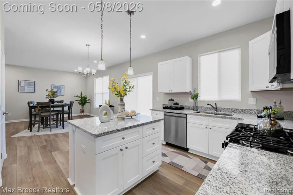240 W Wilson, Pontiac, MI 48341 — Photo 13