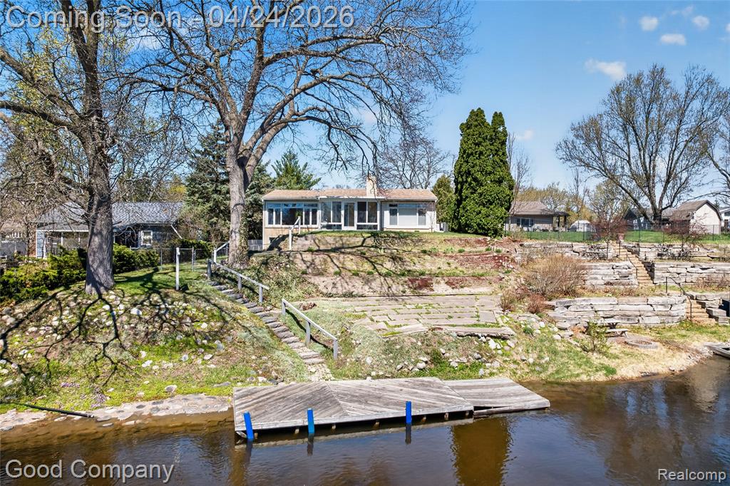 3463 Coseyburn Road, Waterford, MI 48329 — Photo 2