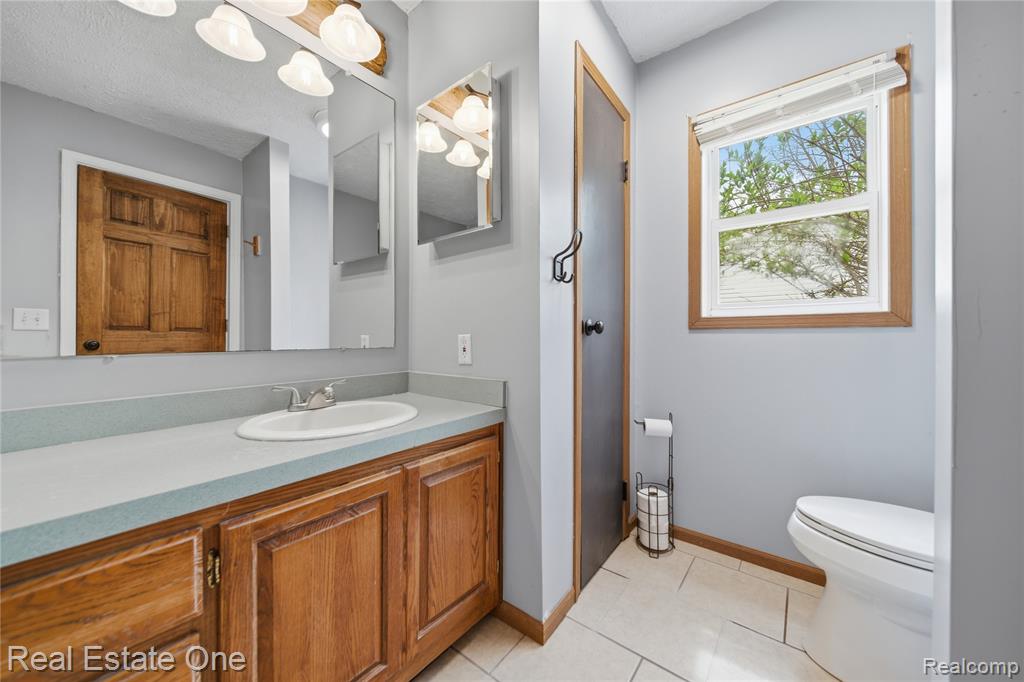 3351 N M 52, Stockbridge, MI 49285 — Photo 13