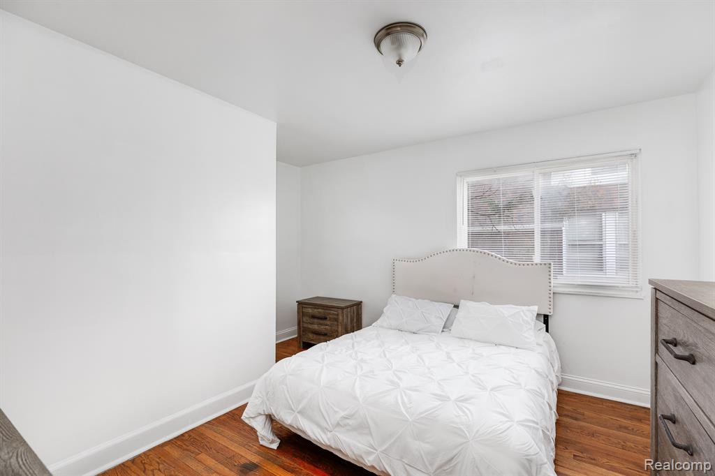 5957 THREE MILE Drive, Detroit, MI 48224 — Photo 14