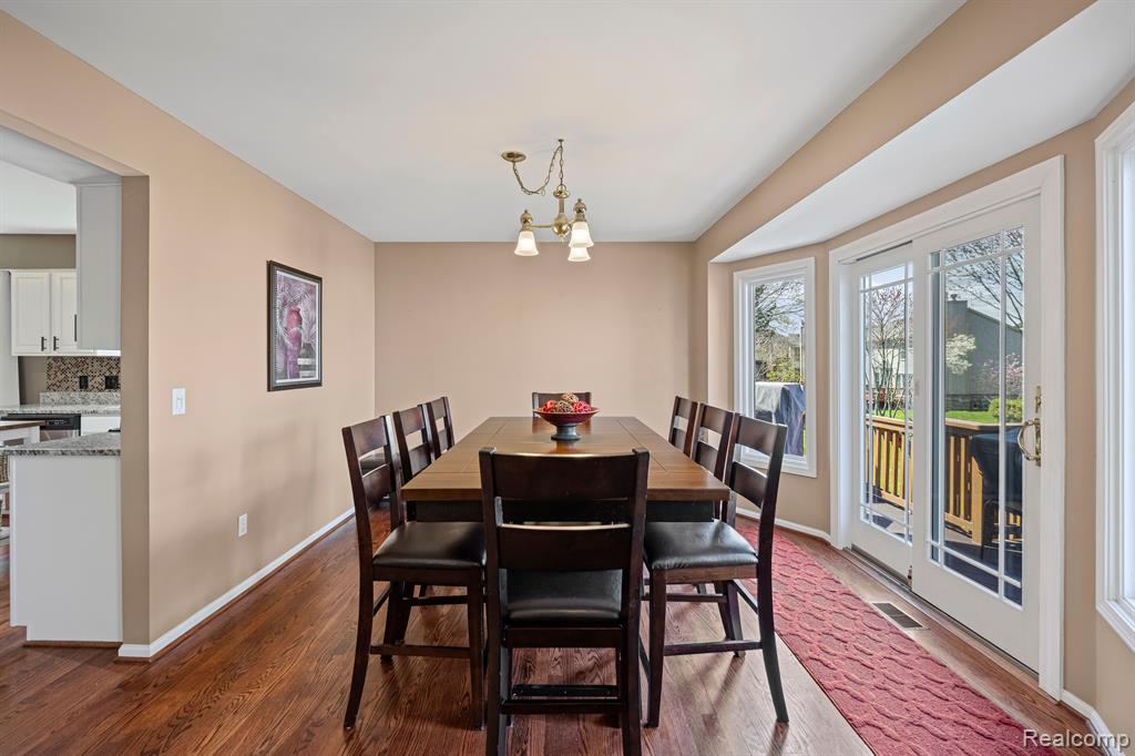 42890 BROOKSTONE Drive, Novi, MI 48377 — Photo 10