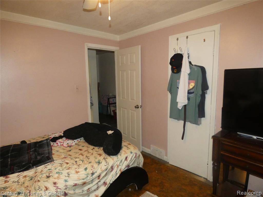 15401 Greydale Street, Detroit, MI 48223 — Photo 9