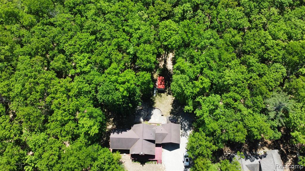 416 Crystal Lane, Roscommon, MI 48653 — Photo 4