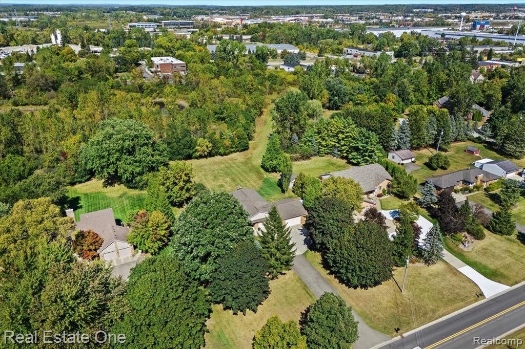 44650 W 11 Mile Road, Novi, MI — Photo 41
