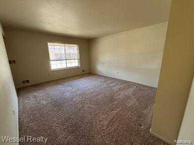41400 Janet Circle, 92, Clinton Twp, MI 48038 — Photo 6
