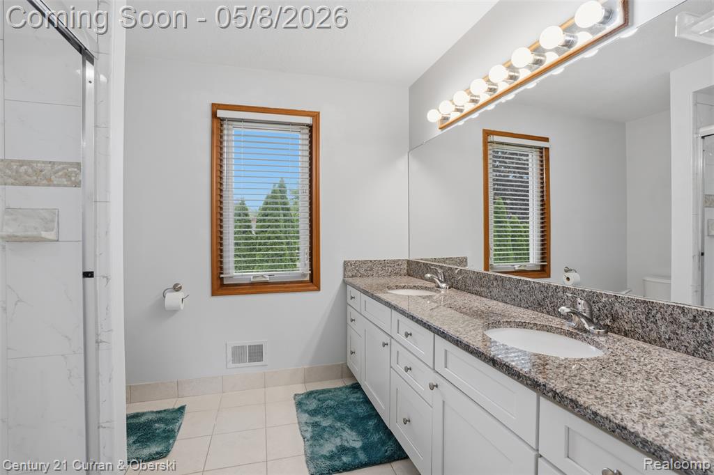 44775 Dunbarton Court, Novi, MI — Photo 32