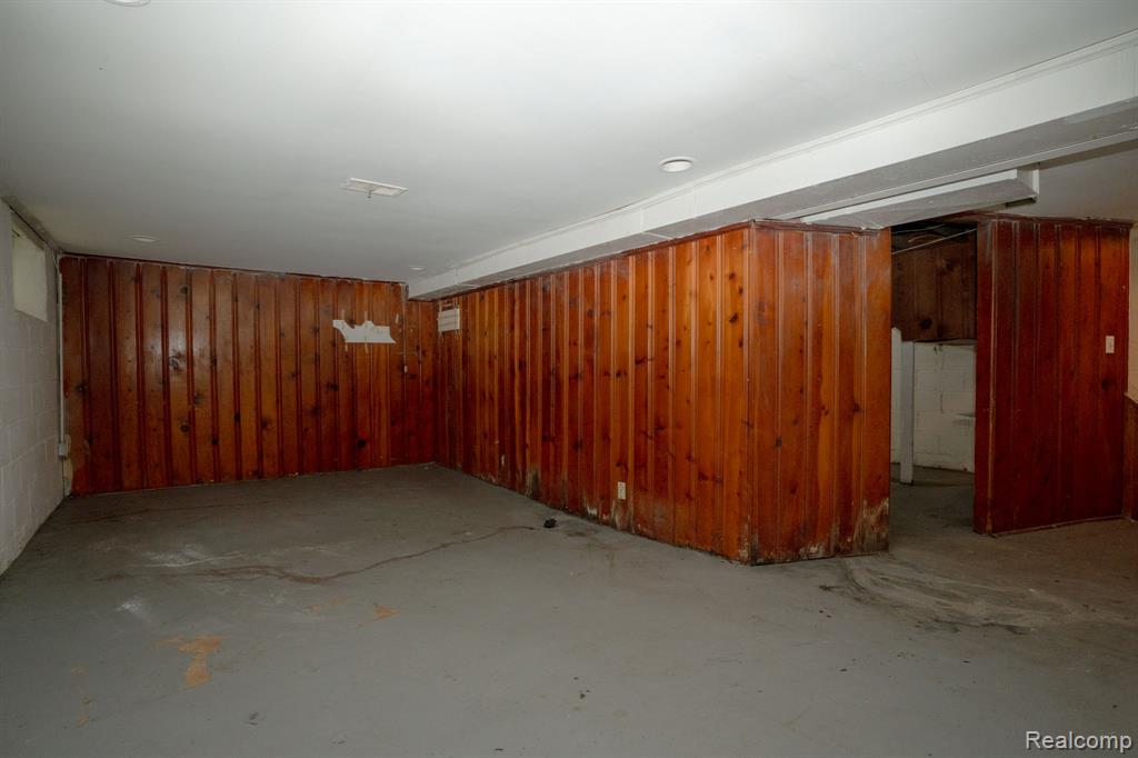 13523 Faust Avenue, Detroit, MI 48223 — Photo 16