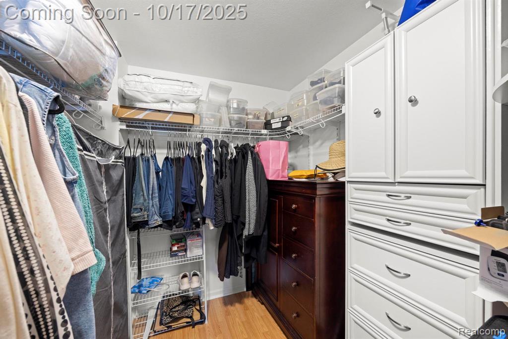 7109 Bluewater Drive, Clarkston, MI 48348 — Photo 16