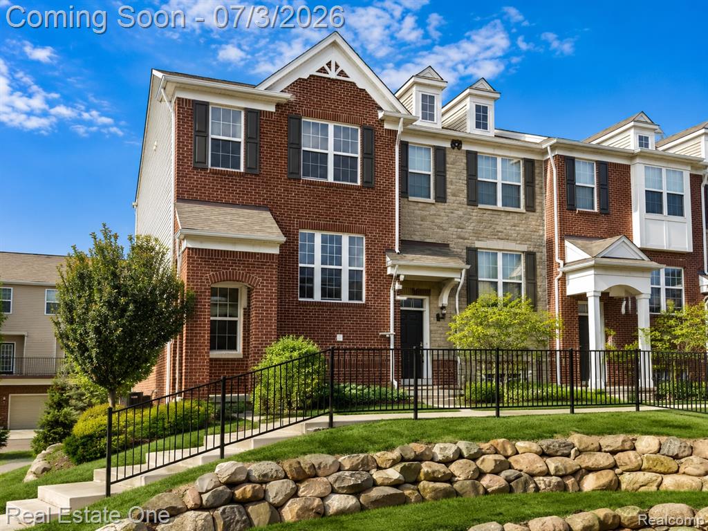 44656 Ellery Lane, Novi, MI 48377 — front exterior