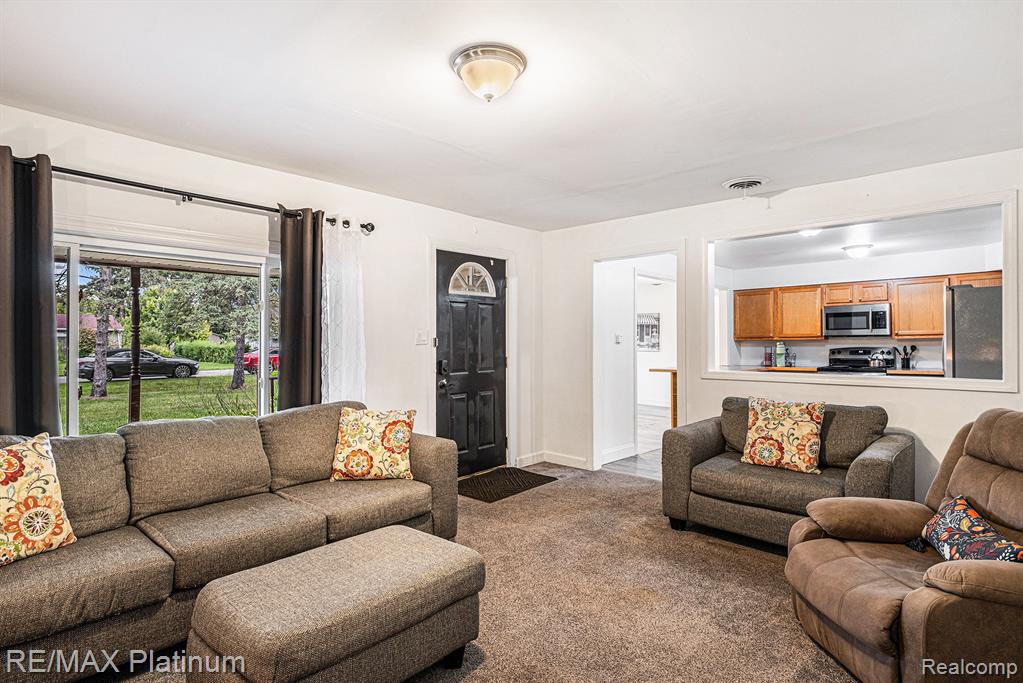 5311 Northway Drive, Swartz Creek, MI 48473 — Photo 4