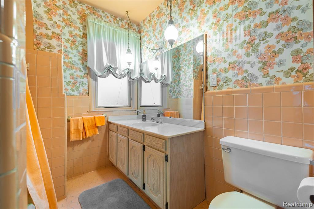 29863 East River Road, Grosse Ile, MI 48138 — Photo 33