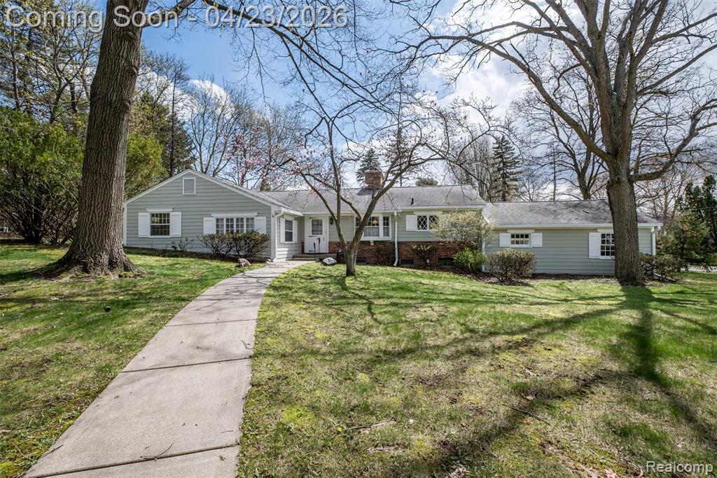 1895 West Bend Drive, Bloomfield Hills, MI 48302 — Photo 2