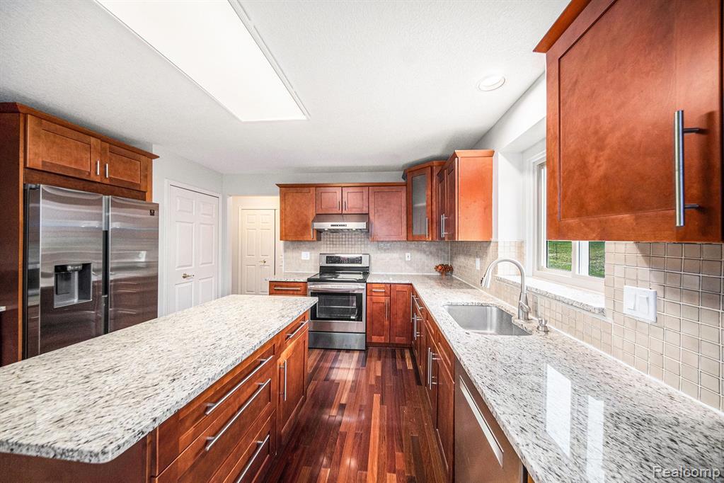 4848 HILLWAY Court, Ann Arbor, MI 48105 — Photo 15