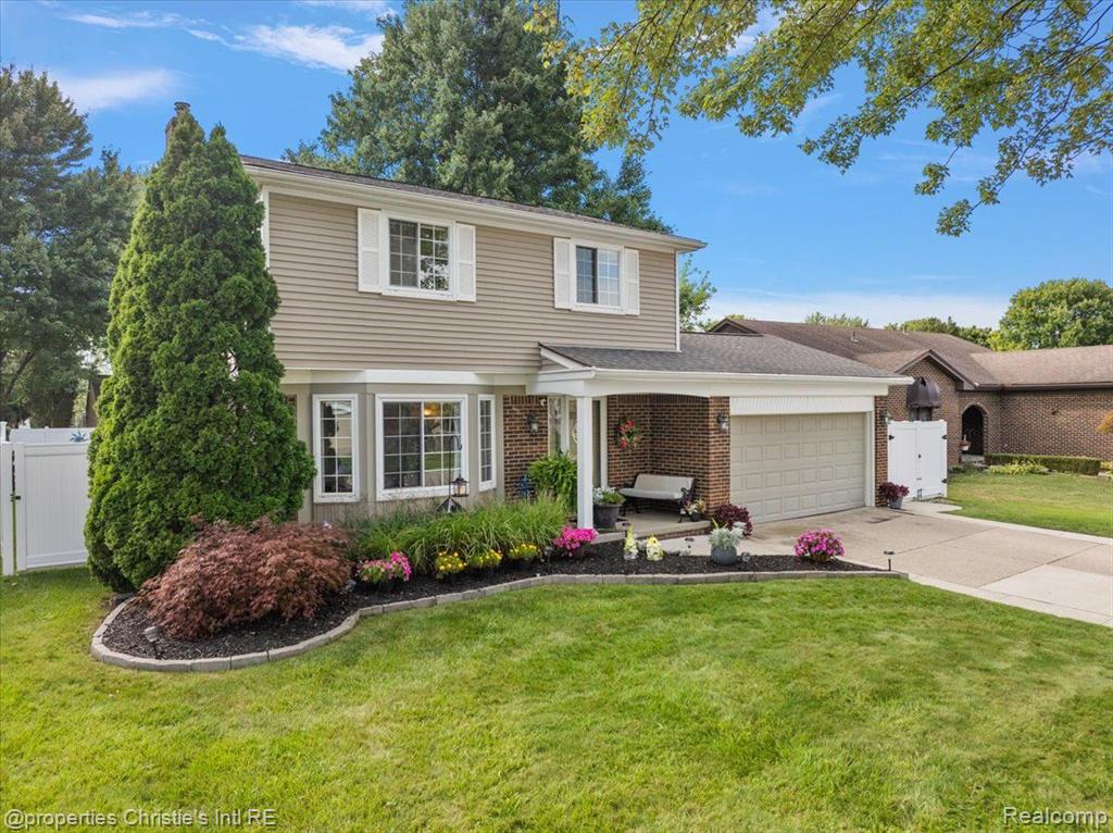 41293 IRONWOOD Drive, Clinton Twp, MI 48038 — Photo 4