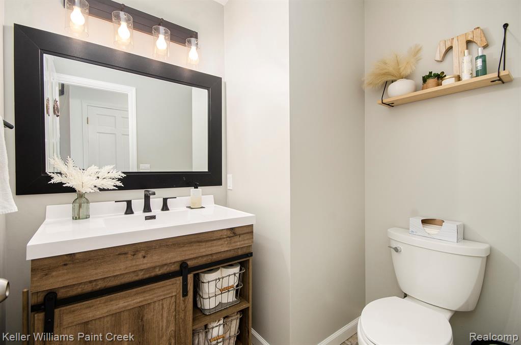 850 Box Canyon Court, Rochester Hills, MI 48309 — Photo 20